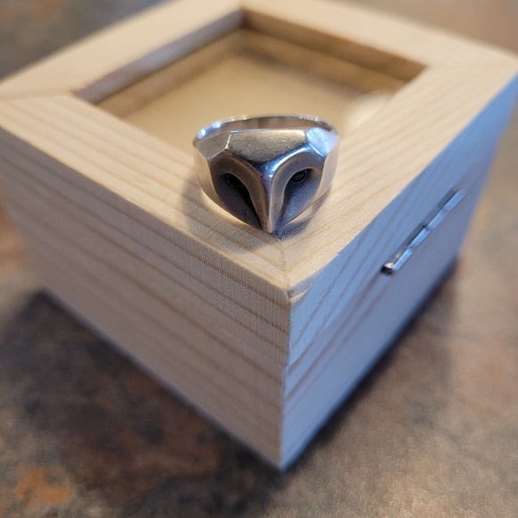 Silver owl ring - Picture 3 of 4